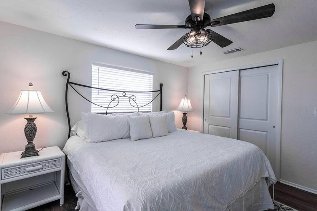 Your Tranquil Escape Is Found Directly On The Beach At The Serenity Beach Condo. Siesta Key Εξωτερικό φωτογραφία